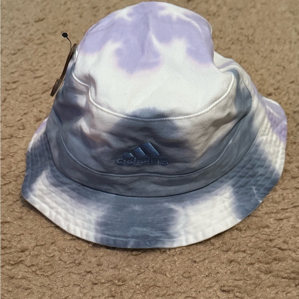 Adidas tie dye bucket hat NWT